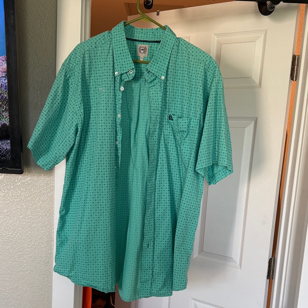 Cinch dress shirt